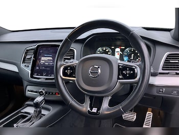 Used Volvo XC90 2019 for sale - 76077402: Photo