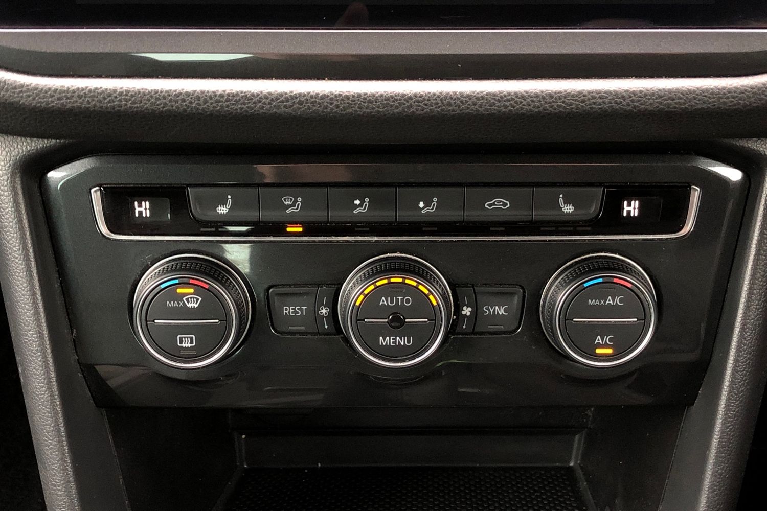 Used Volkswagen Tiguan 2018 for sale - 76267899: Photo 12