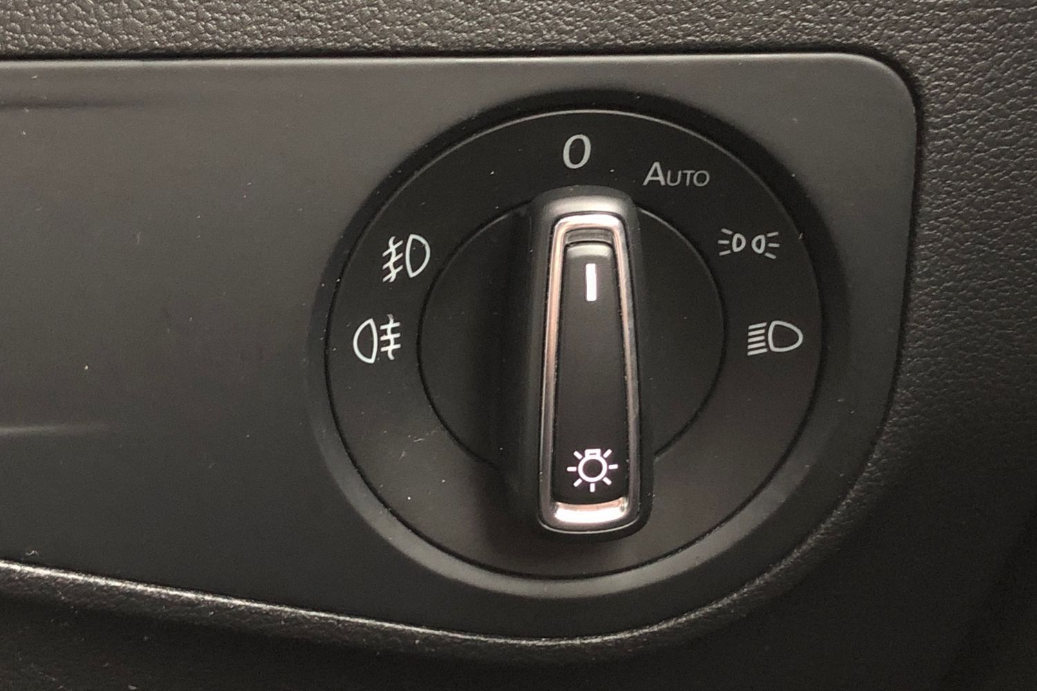 Used Volkswagen Tiguan 2018 for sale - 76267899: Photo 15