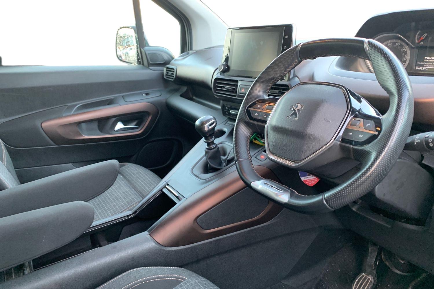 Used Peugeot Rifter 2020 for sale - 77048458: Photo 3