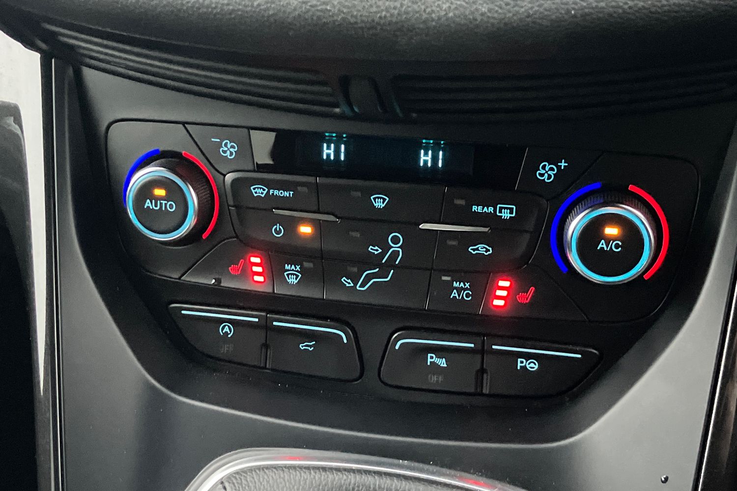 Used Ford Kuga 2018 for sale - 76909526: Photo 14