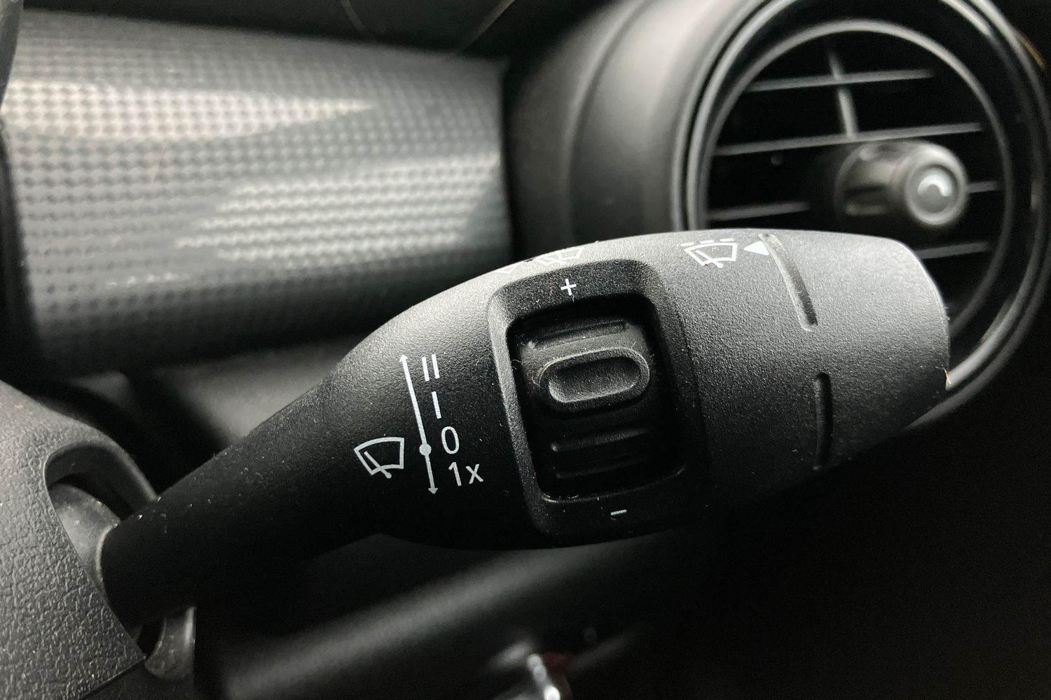 Used MINI Convertible 2017 for sale - 76357694: Photo 13