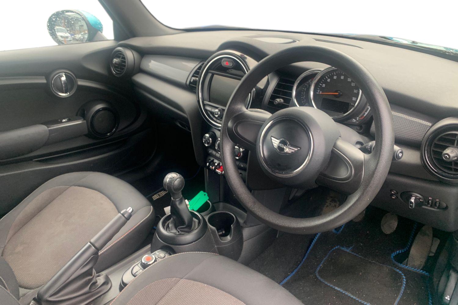 Used MINI Convertible 2017 for sale - 76357694: Photo 3