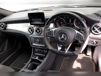 Used Mercedes-Benz A-Class 2018 for sale - 75468592: Photo