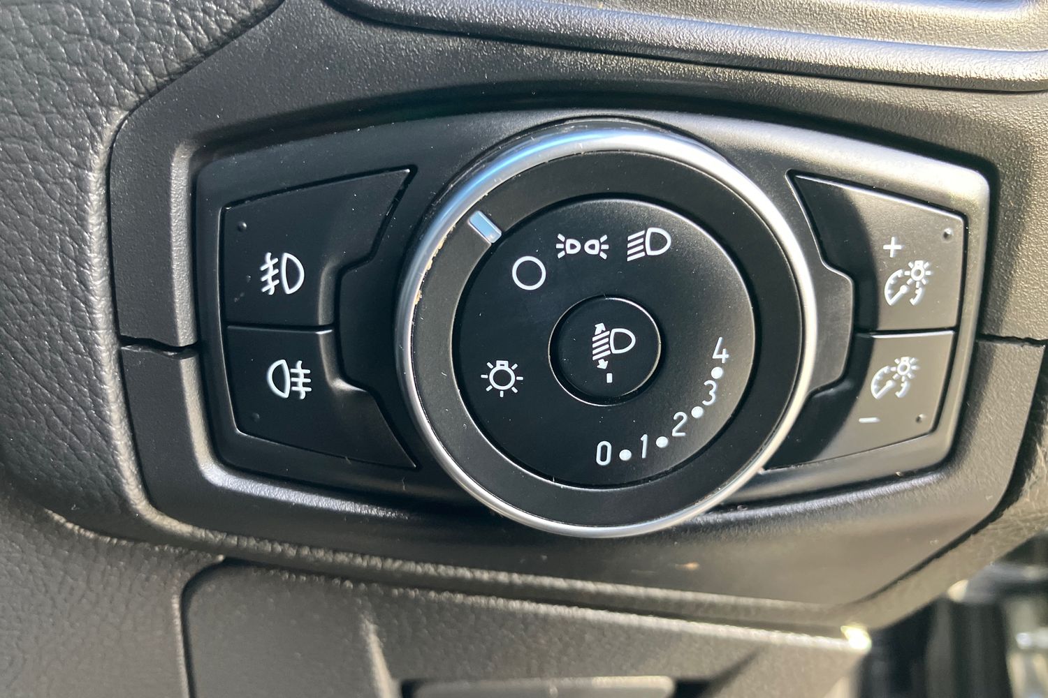 Used Ford Focus 2017 for sale - 77527628: Photo 22