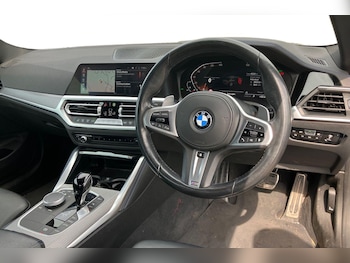 Used BMW 4 Series 2021 for sale - 75549726: Photo