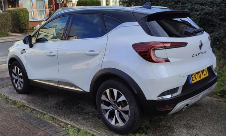 Used Renault Captur 2020 for sale - 77463112: Photo 2
