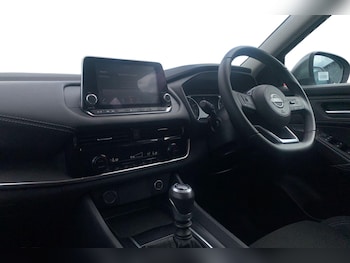 Used Nissan Qashqai 2022 for sale - 76526942: Photo