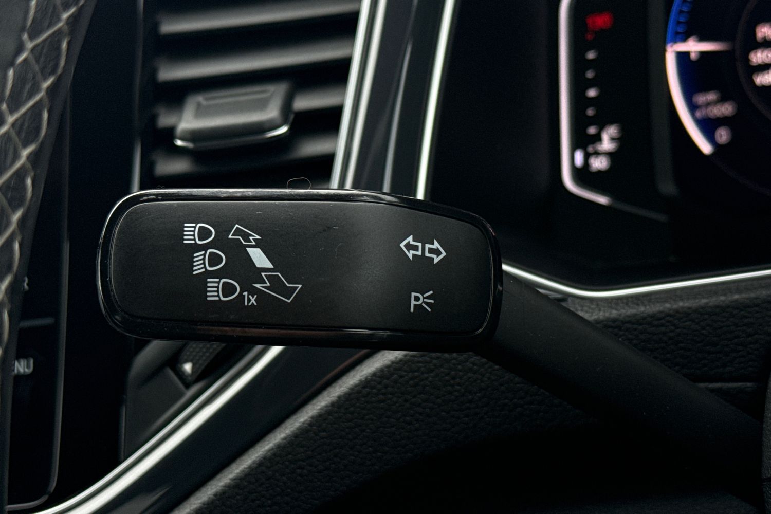 Used Volkswagen T-Roc 2019 for sale - 77849410: Photo 13