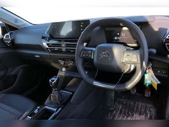 Used Citroen C4 2024 for sale - 76576322: Photo