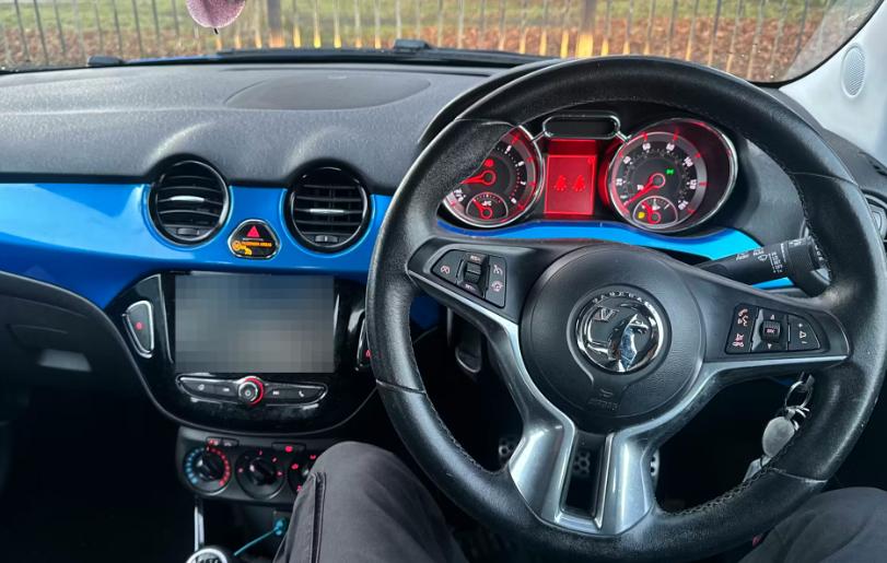 Used Vauxhall ADAM 2018 for sale - 76972776: Photo 3