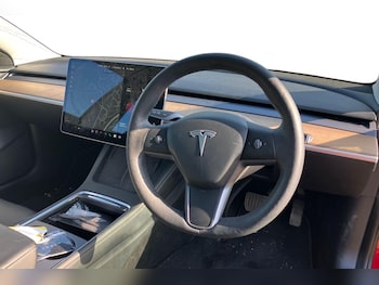 Used Tesla Model 3 2021 for sale - 78703115: Photo