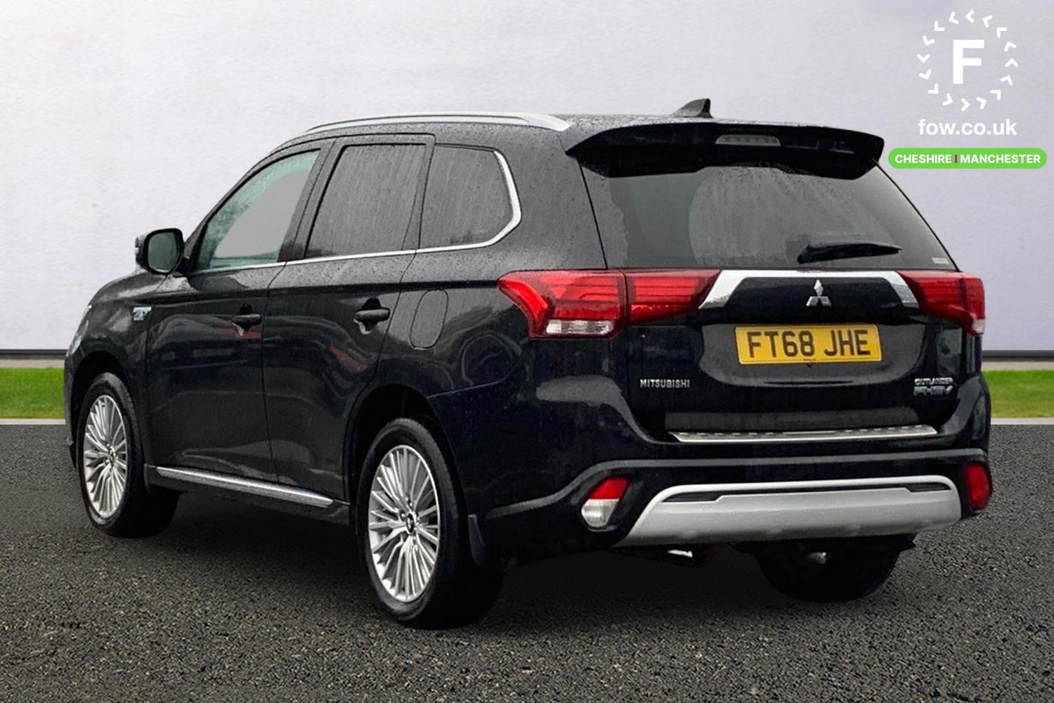 Used Mitsubishi Outlander 2018 for sale - 77451011: Photo 2