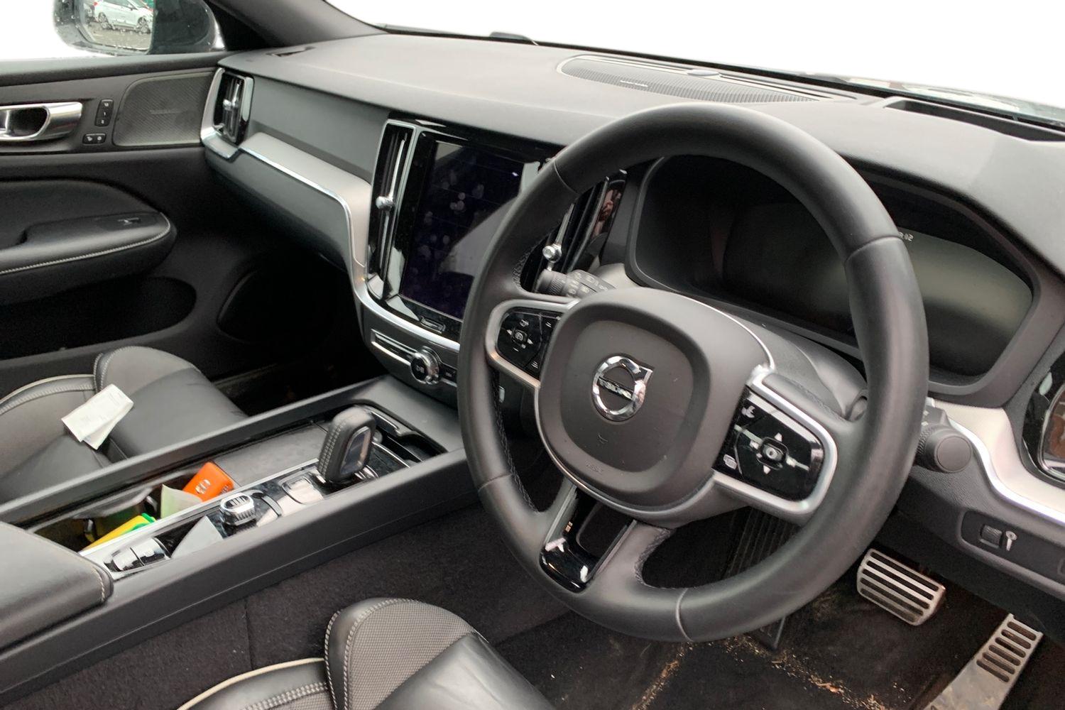 Used Volvo S60 2022 for sale - 77692305: Photo 3