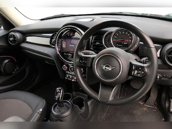 Used MINI Hatch 2022 for sale - 76148871: Photo 3