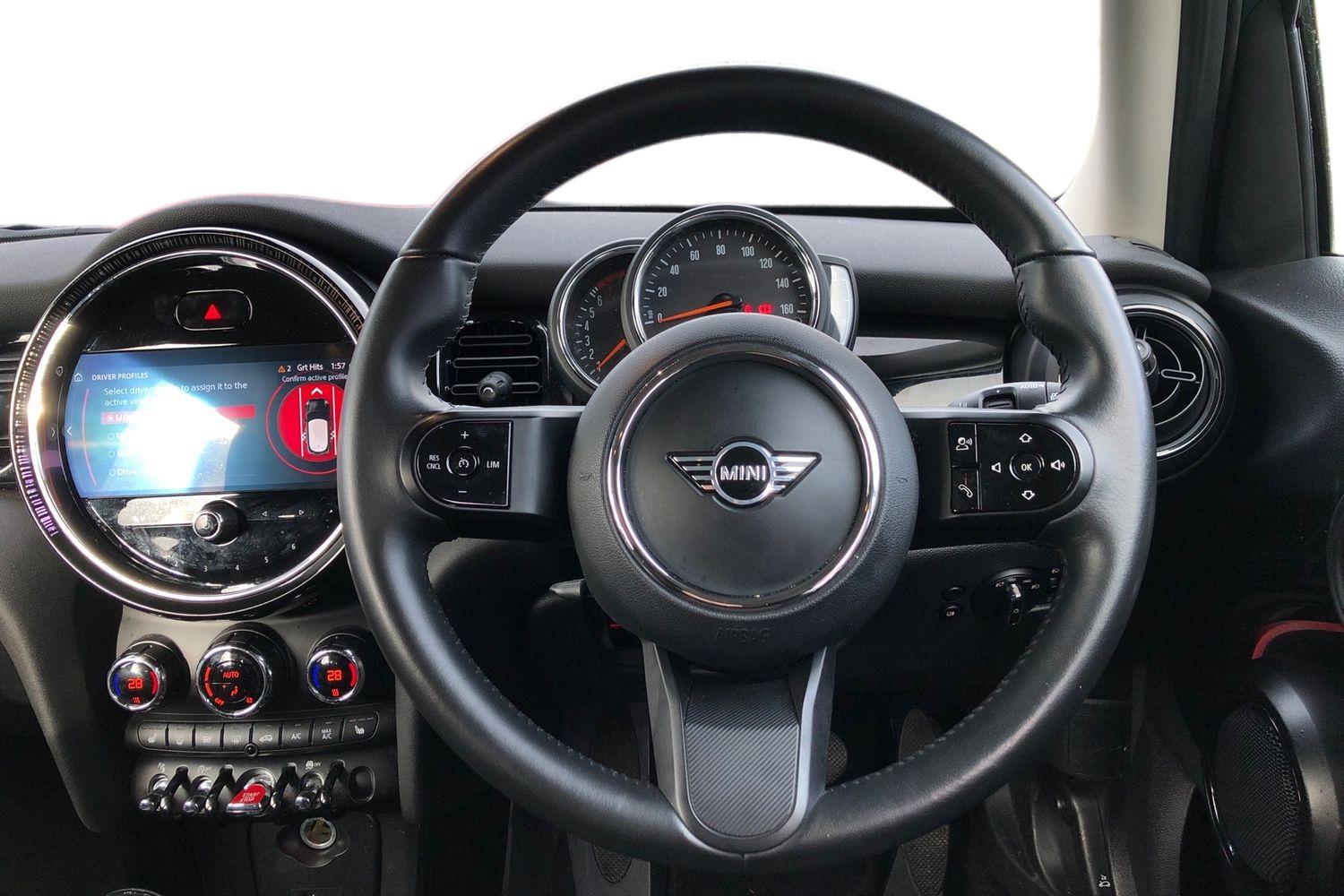 Used MINI Hatch 2022 for sale - 76148871: Photo 5