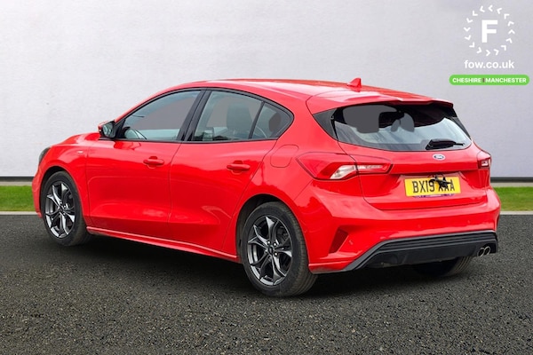 Used Ford Focus 2019 for sale - 76069658: Photo 2