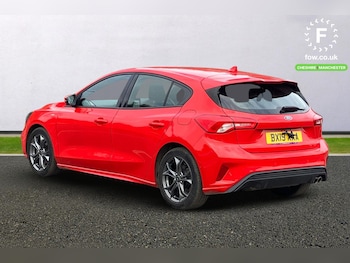 Used Ford Focus 2019 for sale - 76069658: Photo 2