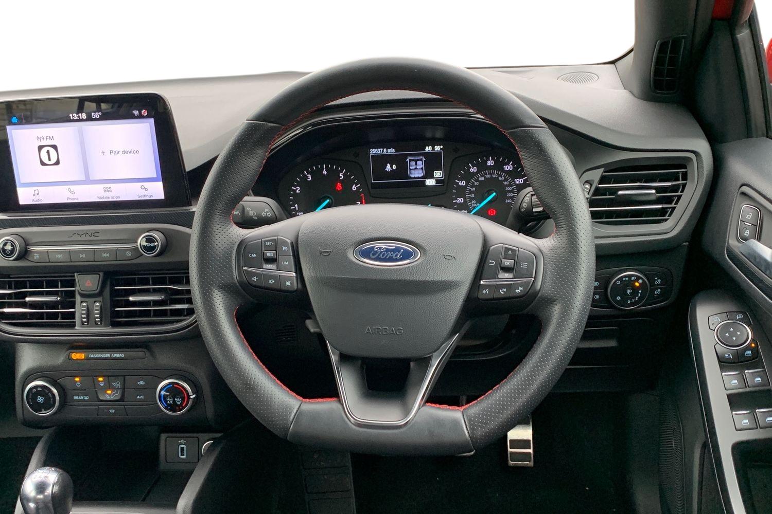 Used Ford Focus 2019 for sale - 76069658: Photo 5
