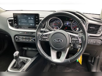 Used Kia Ceed 2020 for sale - 78655302: Photo