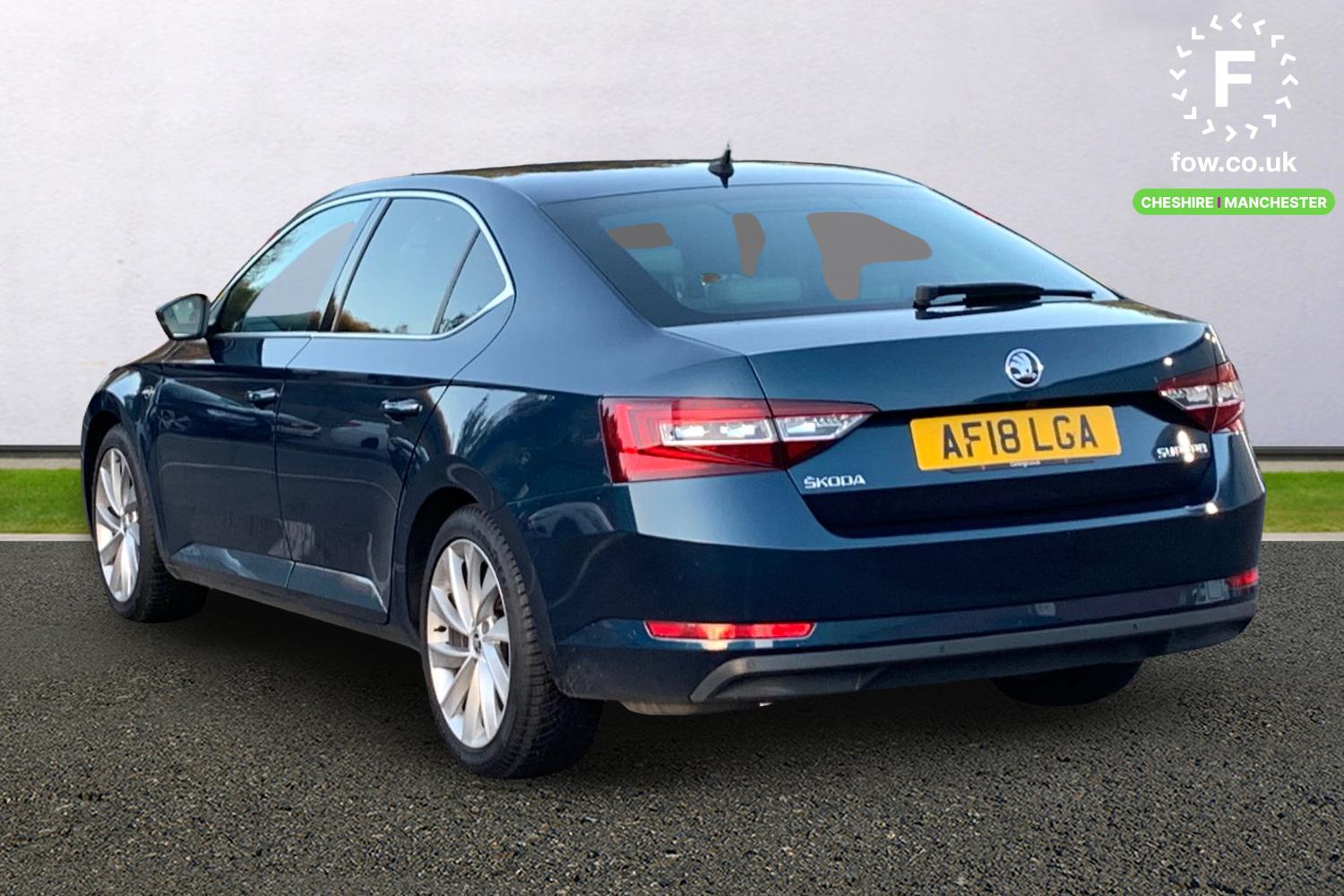 Used Skoda Superb 2018 for sale - 76411618: Photo 2