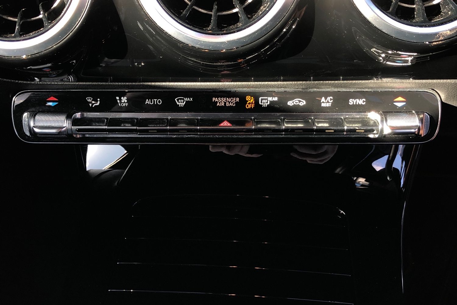 Used Mercedes-Benz A-Class 2019 for sale - 76133676: Photo 11