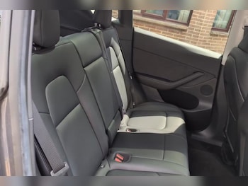 Used Tesla Model Y 2022 for sale - 79314725: Photo
