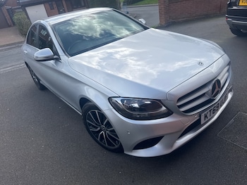 Used Mercedes-Benz C Class 2020 for sale - 77886475: Photo