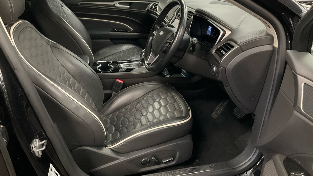 Used Ford Mondeo 2020 for sale - 76541076: Photo 3