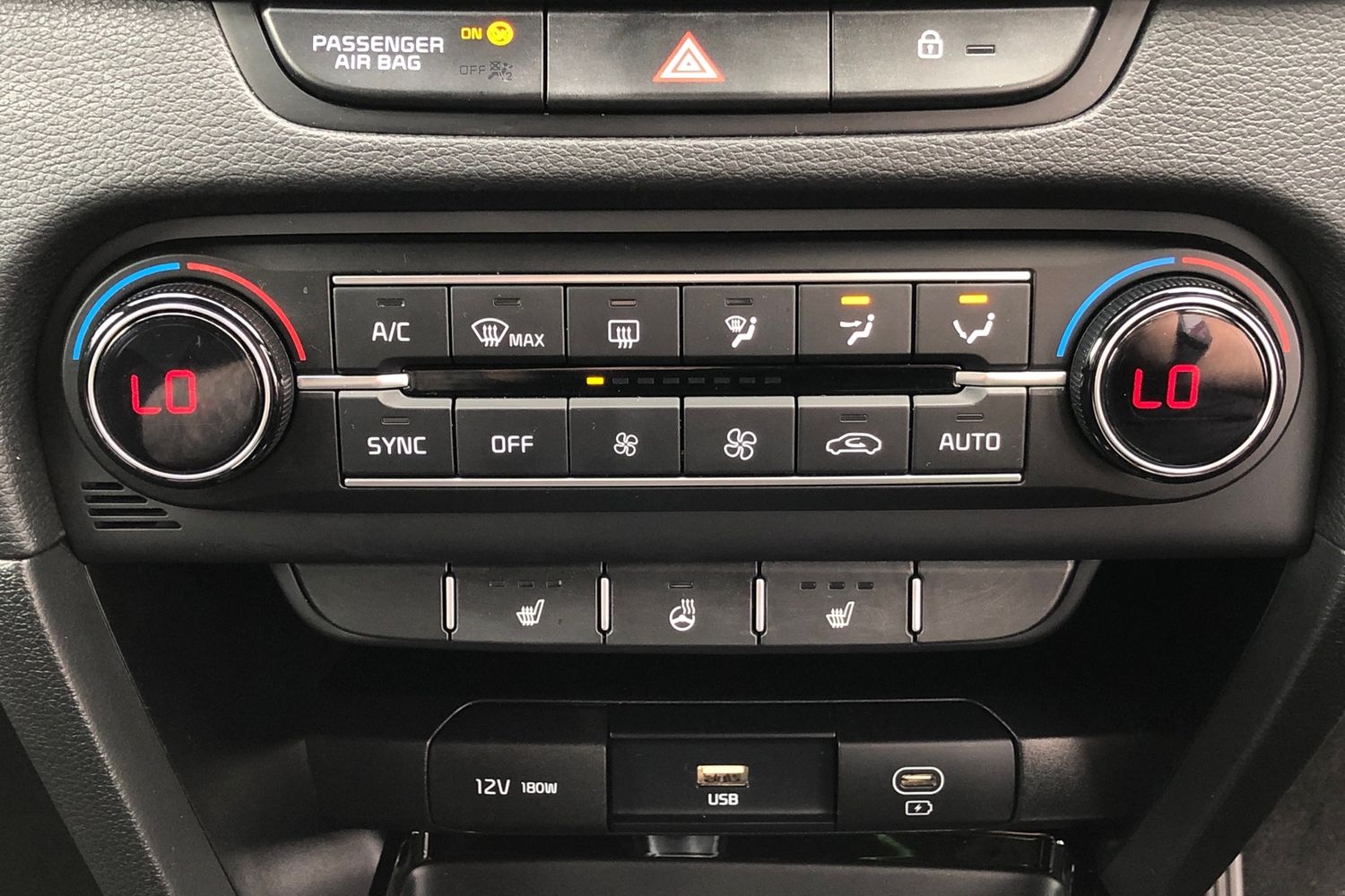 Used Kia Ceed 2023 for sale - 75730361: Photo 12