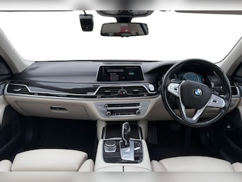 Used BMW 7 Series 2018 for sale - 77515055: Photo