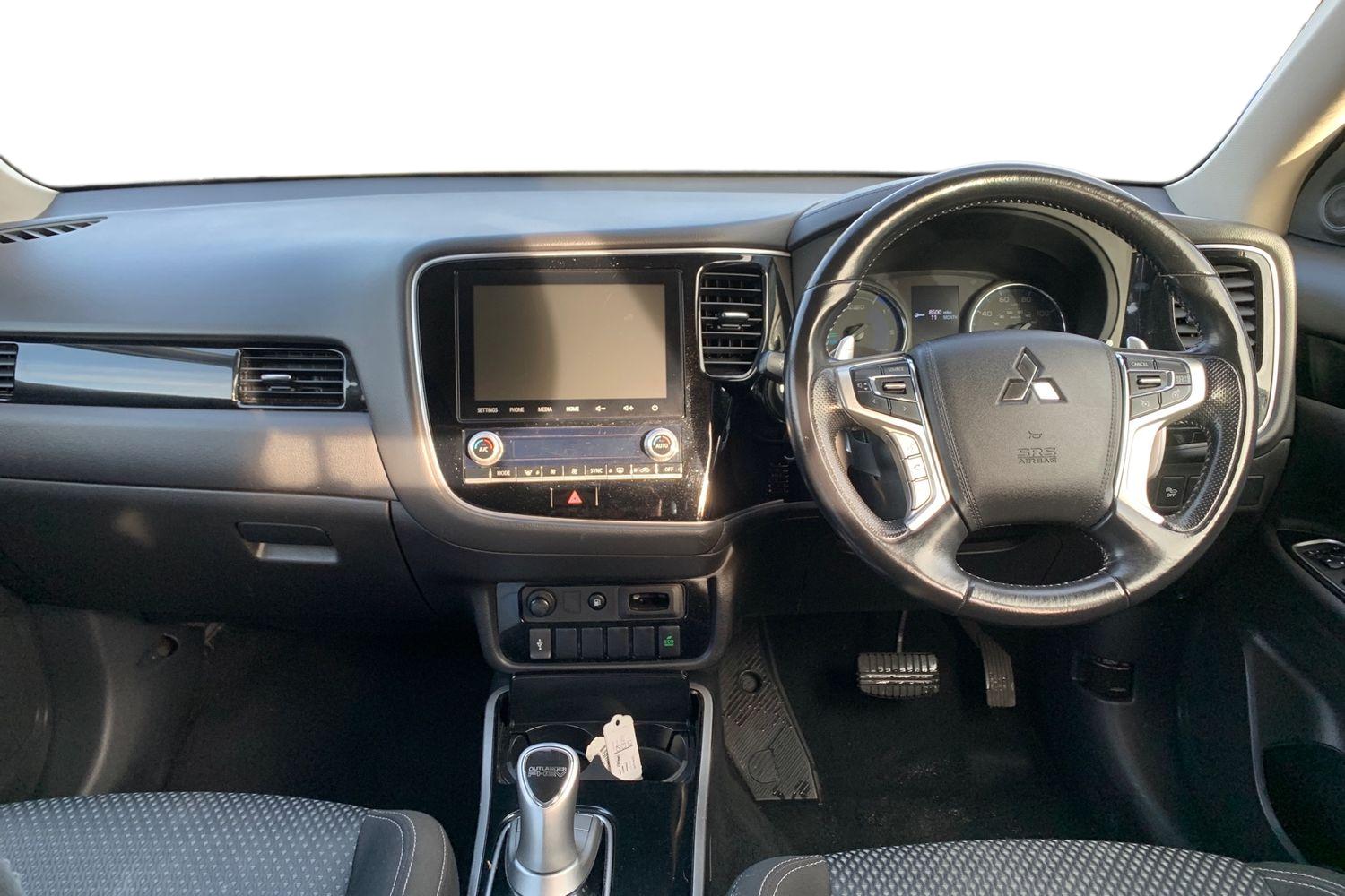 Used Mitsubishi Outlander 2020 for sale - 76253356: Photo 3