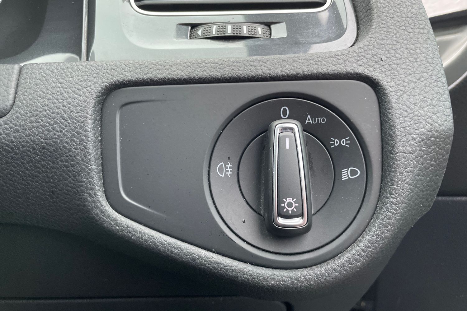 Used Volkswagen Golf 2019 for sale - 77628491: Photo 15