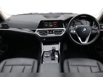 Used BMW 3 Series 2019 for sale - 77557472: Photo