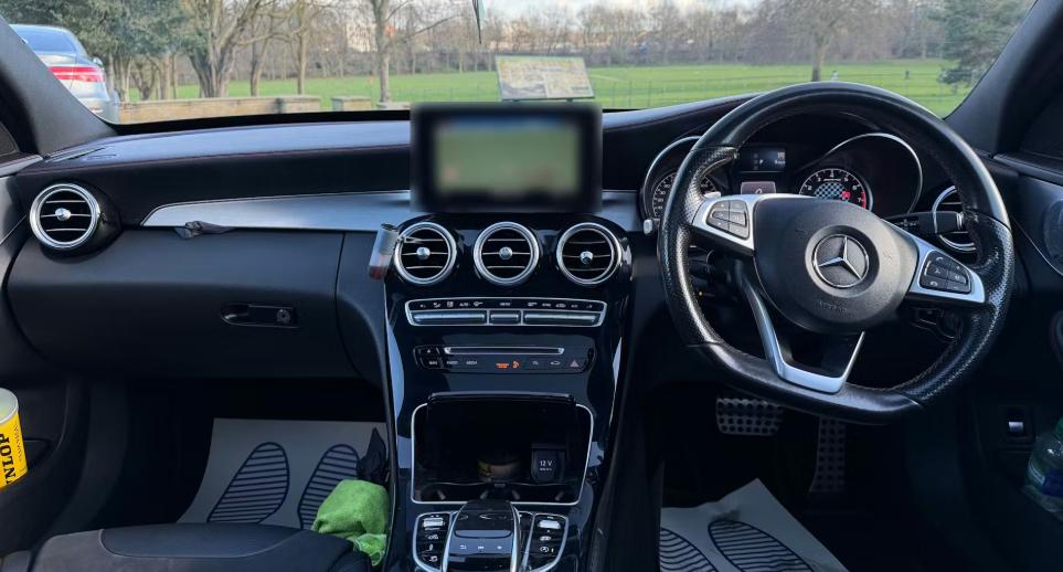 Used Mercedes-Benz C Class 2018 for sale - 78029434: Photo 3