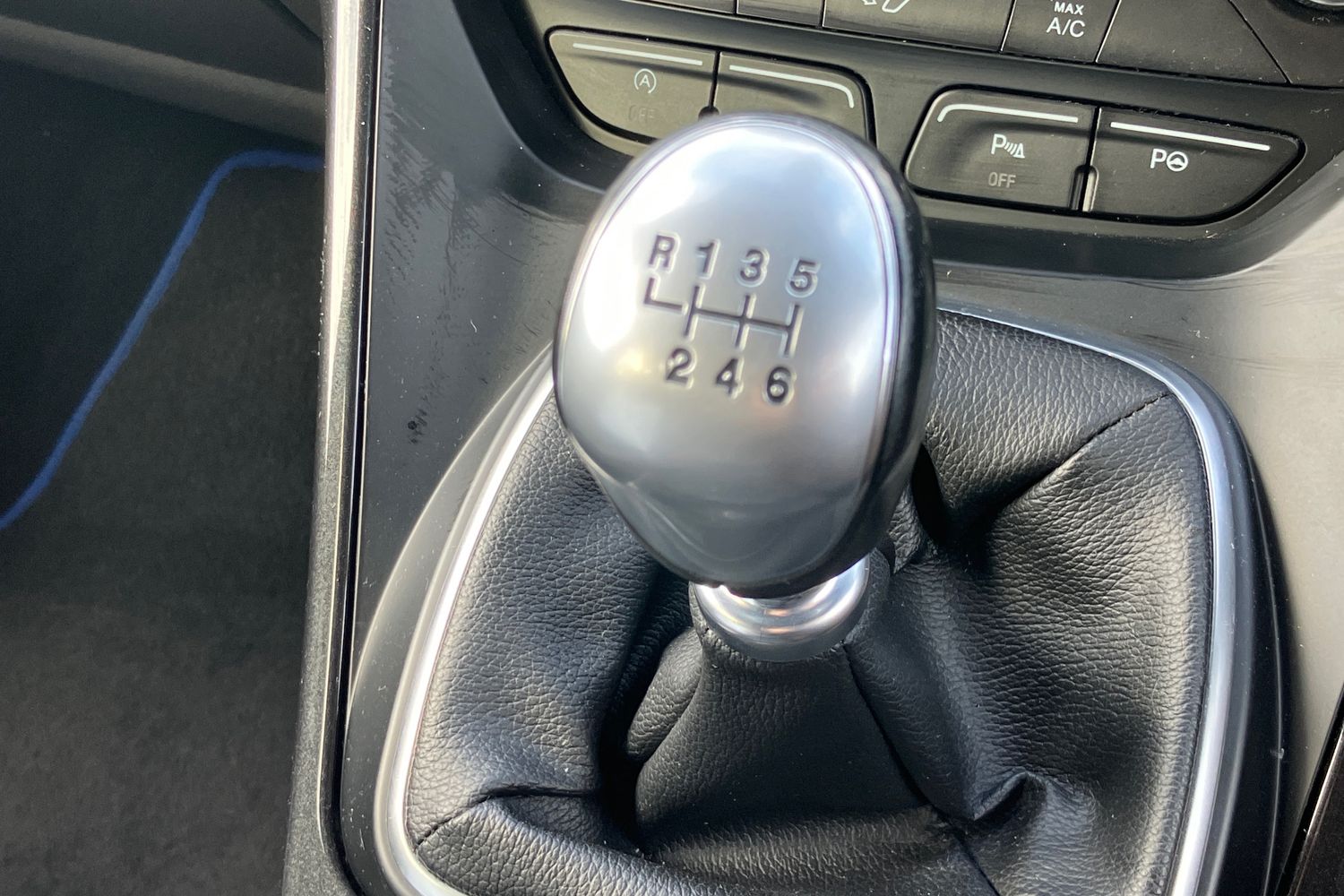 Used Ford Kuga 2018 for sale - 76654476: Photo 10