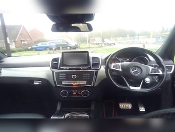 Used Mercedes-Benz GLE 2018 for sale - 77517100: Photo