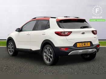 Used Kia Stonic 2019 for sale - 77540959: Photo