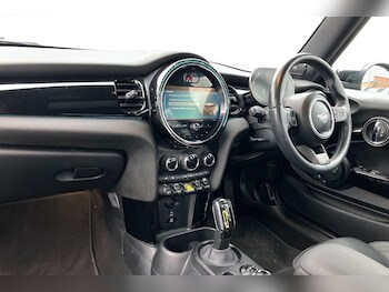 Used MINI Hatch 2023 for sale - 77527803: Photo