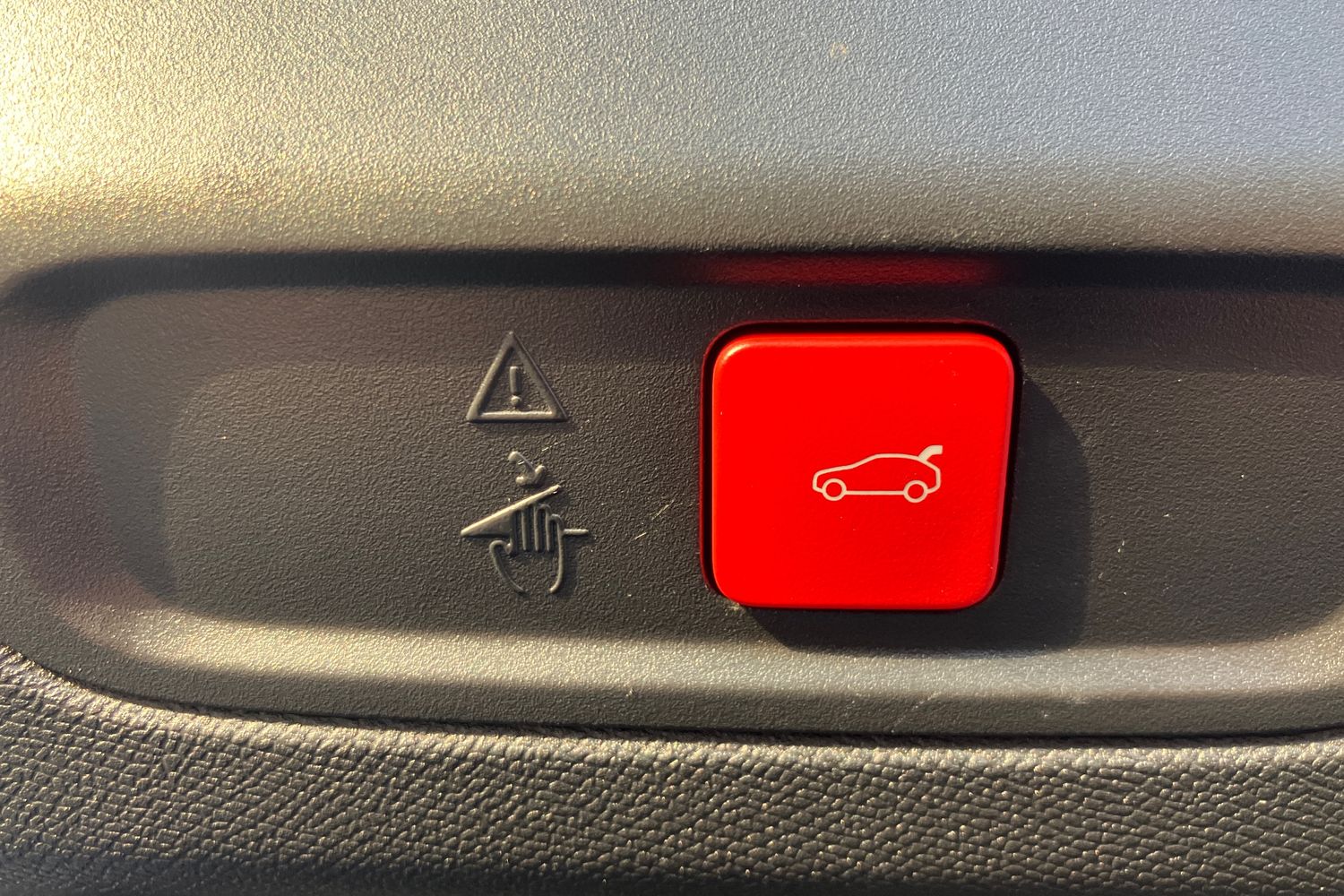 Used Peugeot 408 2024 for sale - 76515994: Photo 21