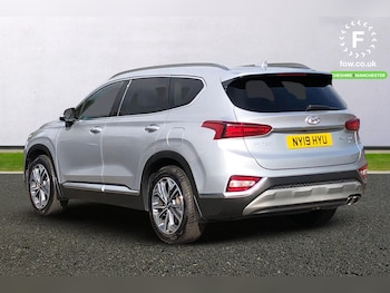 Used Hyundai Santa Fe 2019 for sale - 76197715: Photo 2