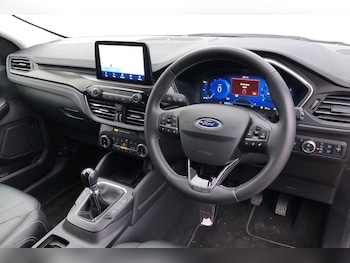 Used Ford Kuga 2023 for sale - 77514885: Photo