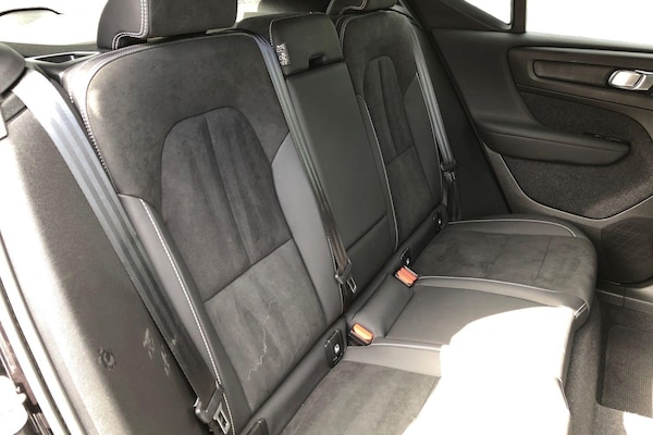 Used Volvo XC40 2023 for sale - 75474943: Photo 14