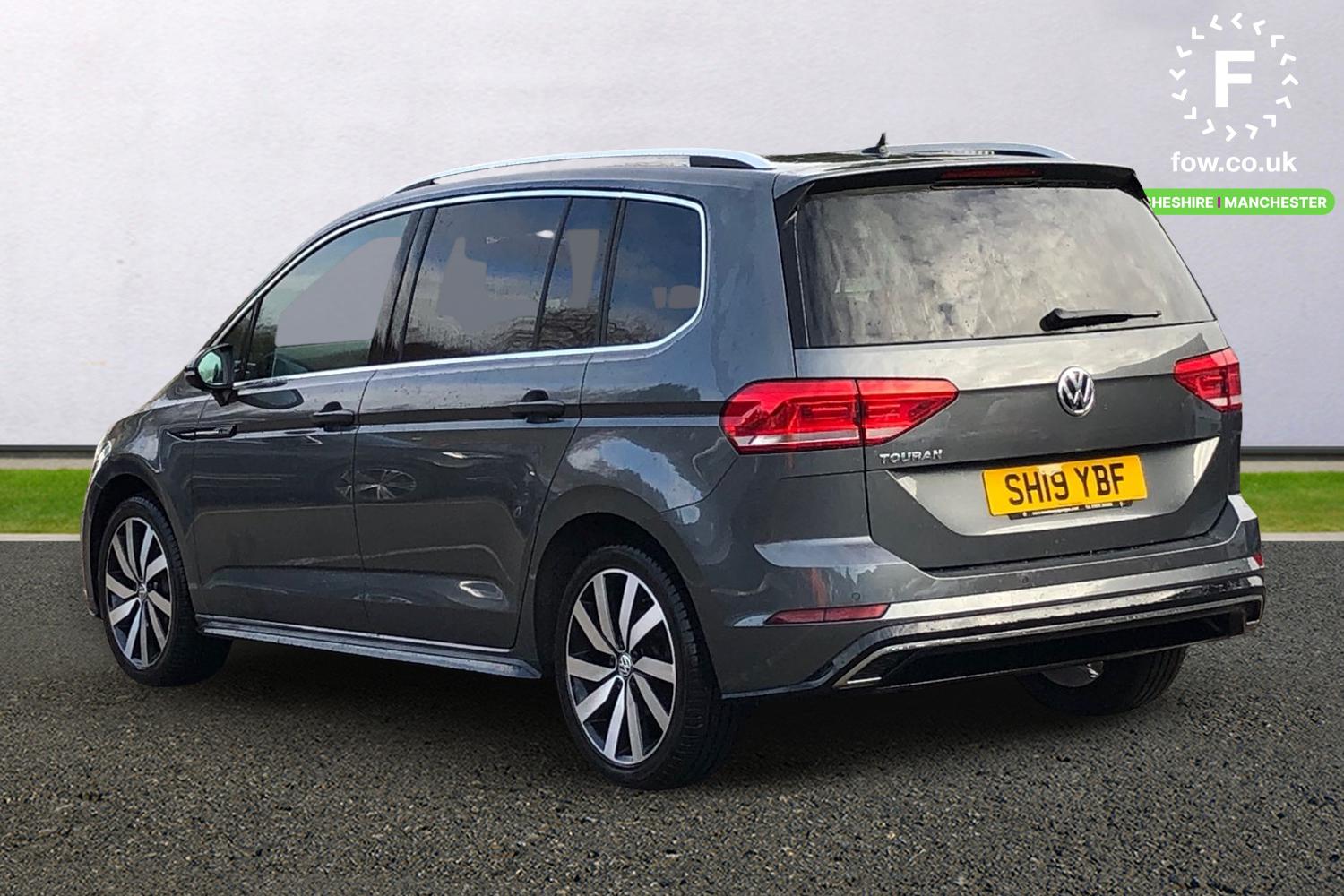 Used Volkswagen Touran 2019 for sale - 77805239: Photo 2