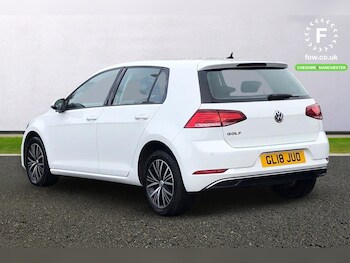 Used Volkswagen Golf 2018 for sale - 76469271: Photo