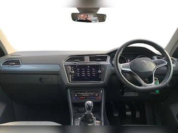 Used Volkswagen Tiguan 2022 for sale - 79543714: Photo
