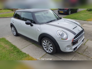 Used MINI Hatch 2018 for sale - 78789801: Photo