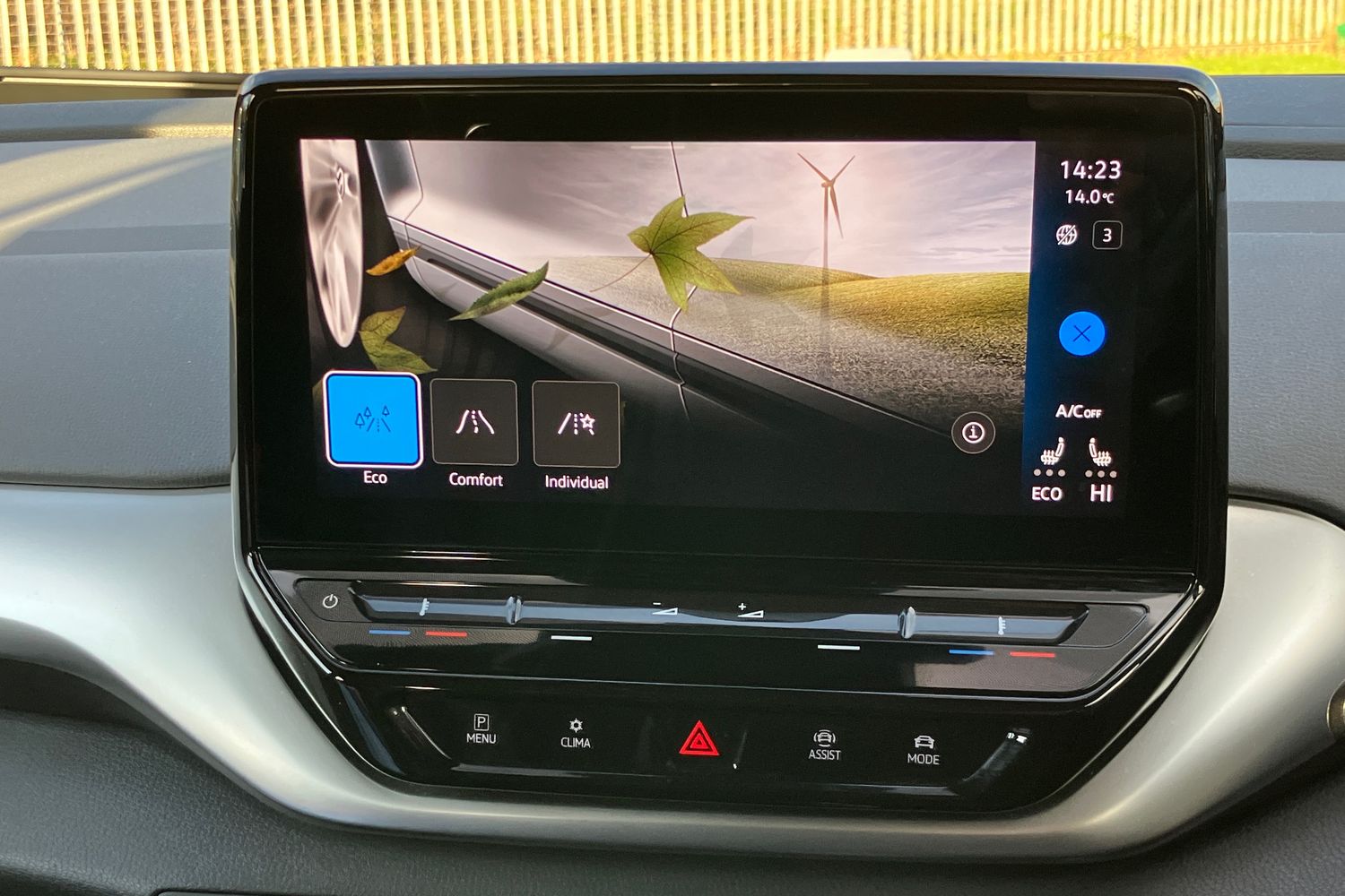 Used Volkswagen ID.4 2022 for sale - 76509134: Photo 11