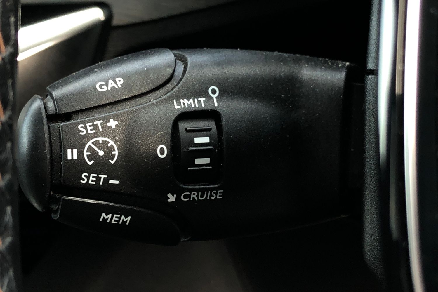 Used Peugeot 5008 2021 for sale - 77719205: Photo 6