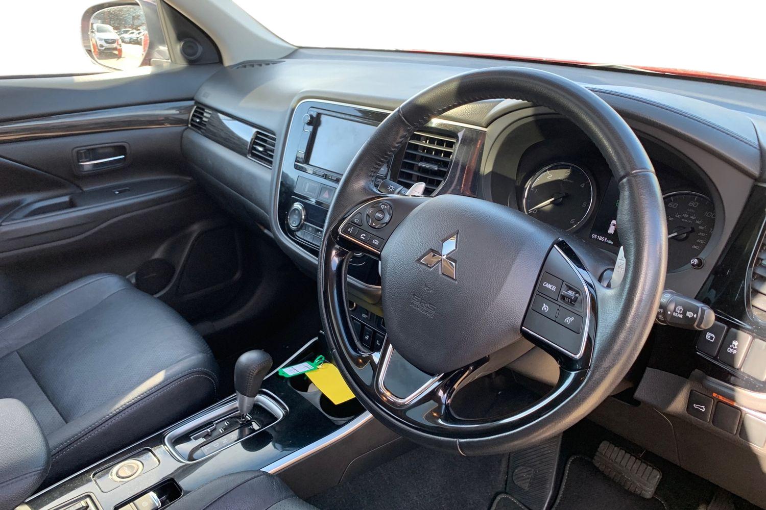 Used Mitsubishi Outlander 2018 for sale - 77914253: Photo 3